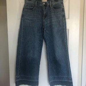 Gap 1969 wide leg crop raw hem jeans 28